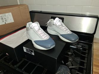 Air Jordan 40 size 9 brand new