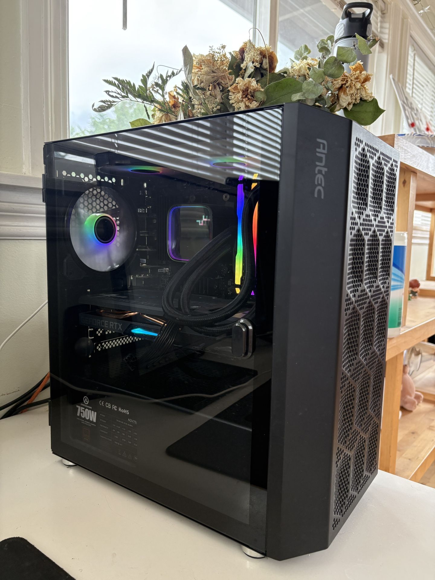 Gaming PC + Gaming Mouse 