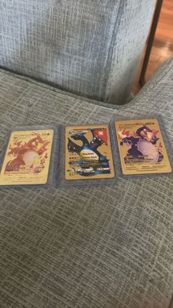 3 Charizard gold foil Pokémon cards