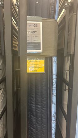 Queen Mattress and adjustable base