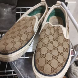 Used Gucci Loafers 