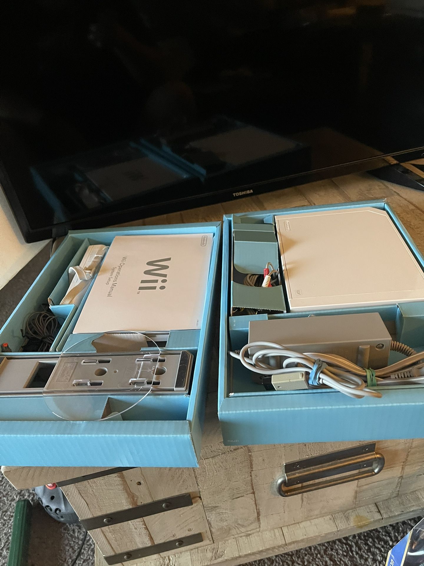 Nintendo Wii System for Sale in Arrowhed Farm, CA - OfferUp