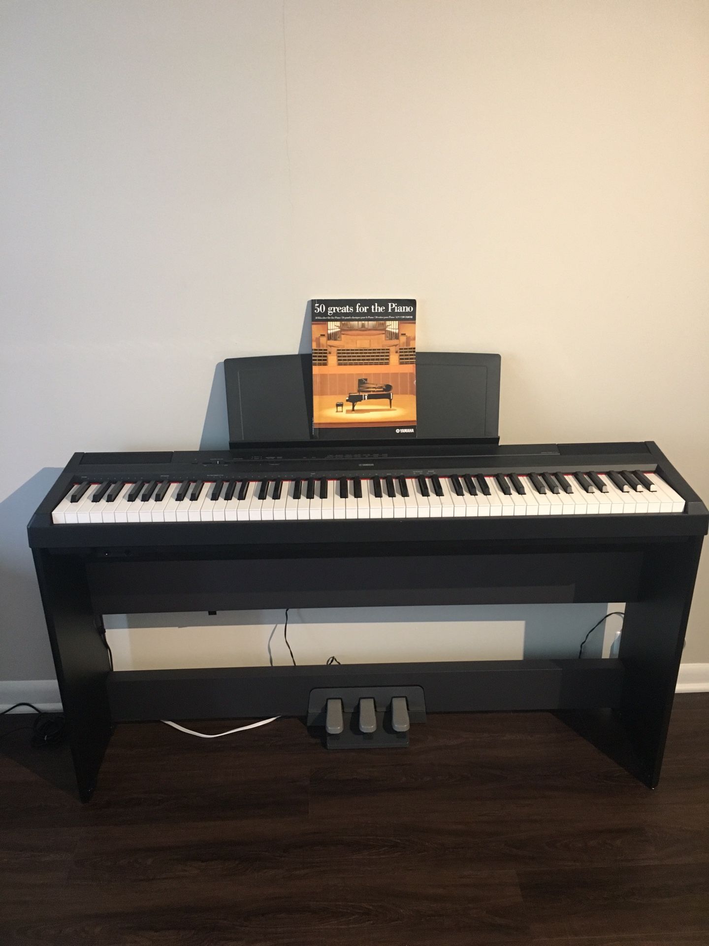 Yamaha p115b Piano 88 Key Weighted plus LP5A (pedals) and L85 (stand)