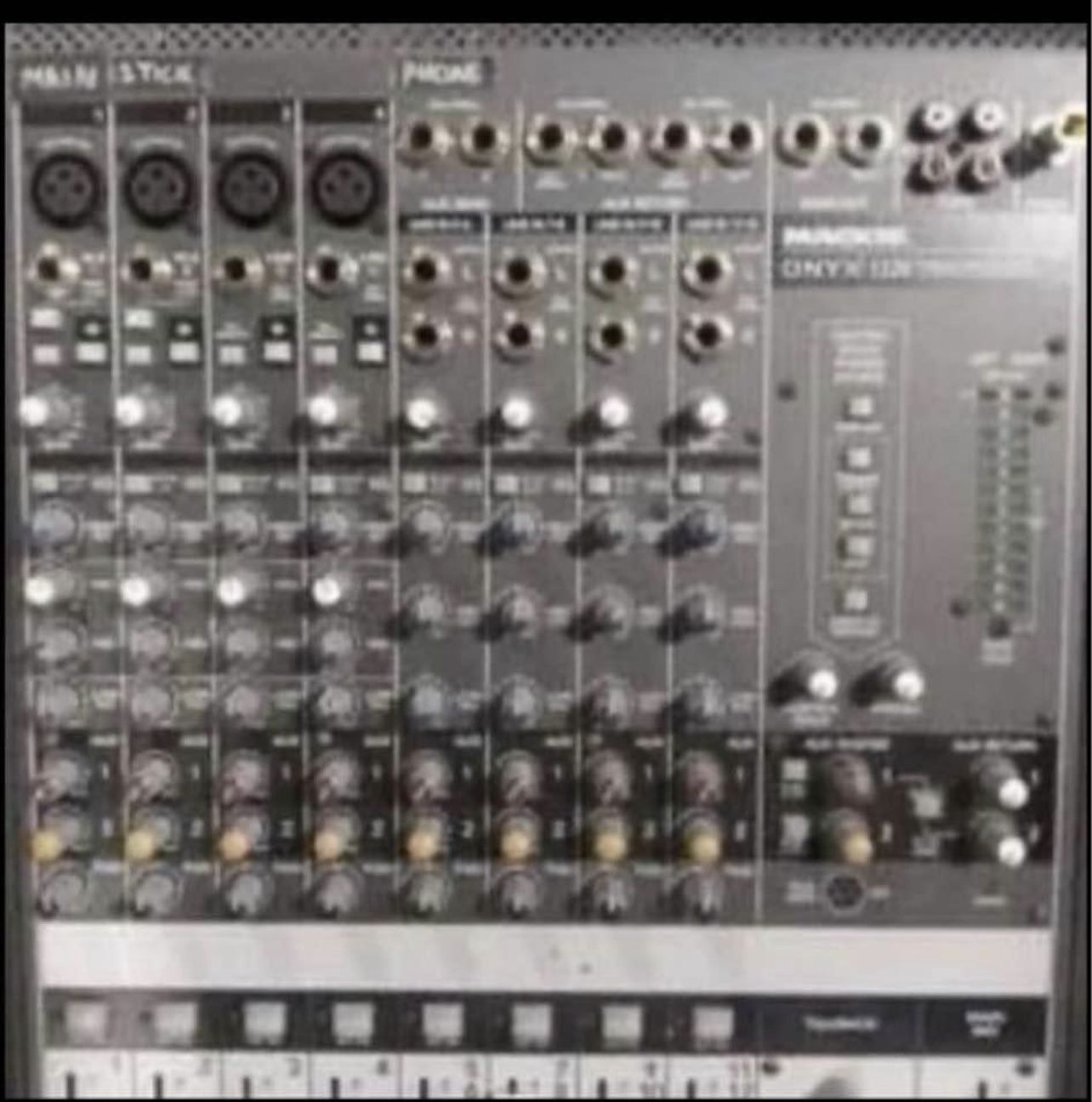 Mackie Onyx 1220 Sound Mixer Equipment
