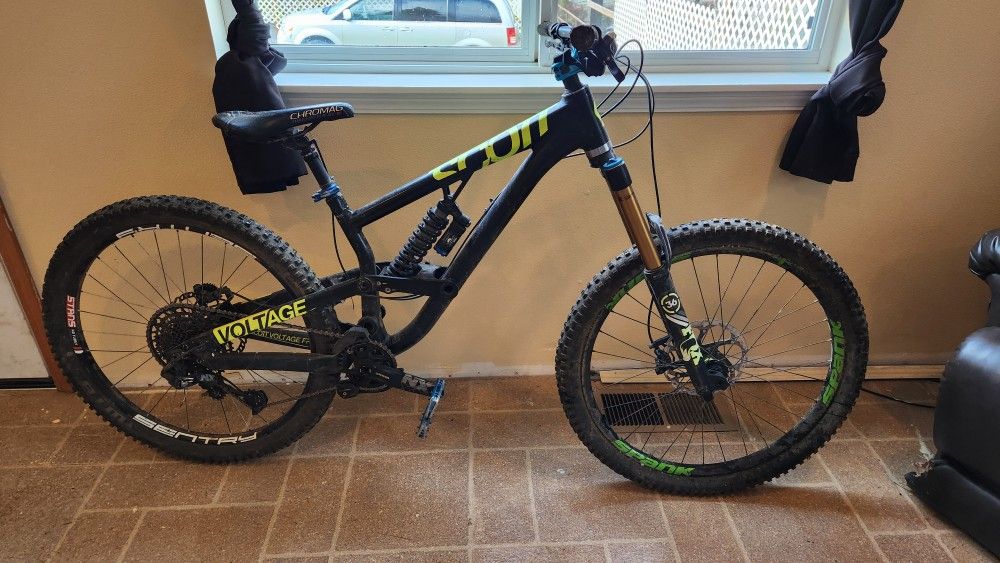 2017 Scott Voltage Fr710 Freeride Mountain Bike Large