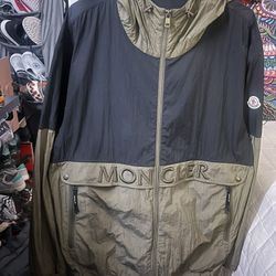 Moncler Joly Giubbotto Men’s Windbreaker Jacket