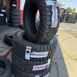 🚨🚨vendo Set De Llantas Lt 285 65 20 American R/T Tires