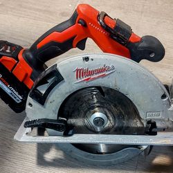 Milwaukee Circular Saw