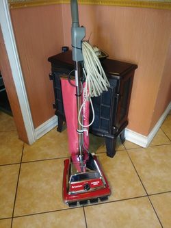 Commercial Grade Vacuum
