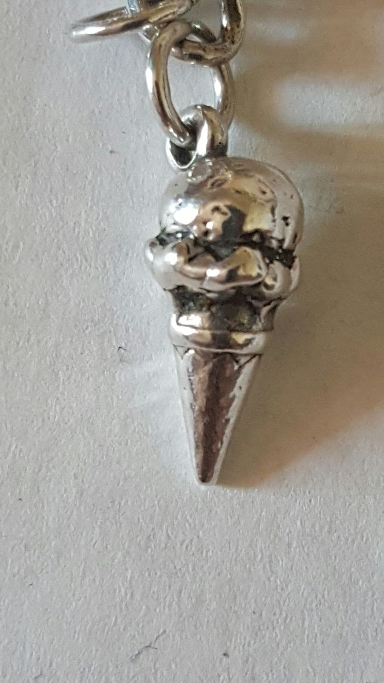 James avery ice cream charm shop