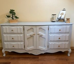 Refinished Vintage Dresser | Soft Gray | Brass Brushed Hardware