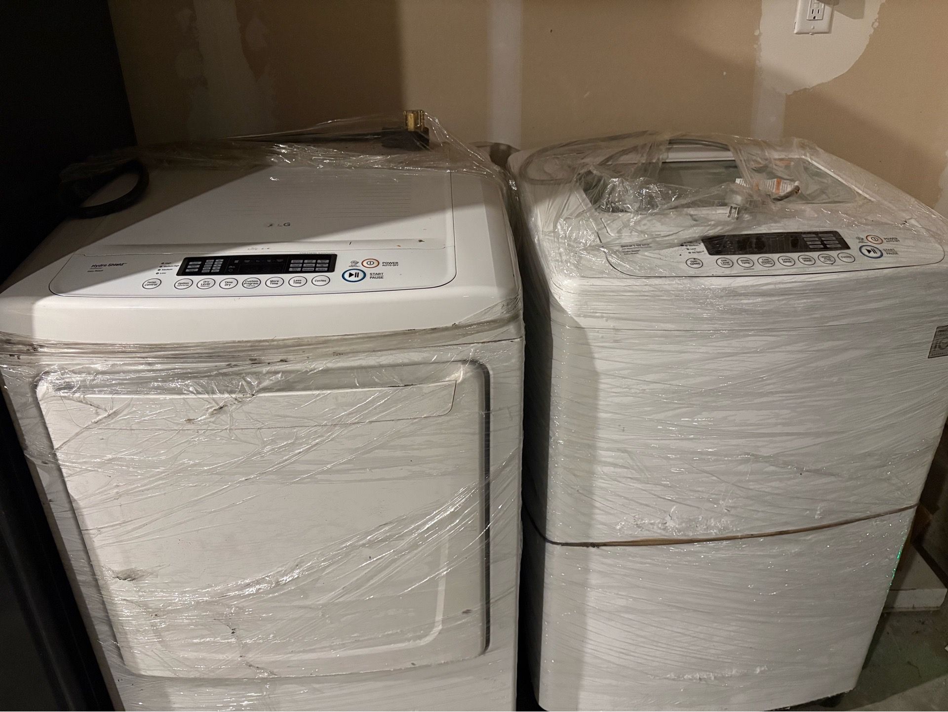 LG Smart Washer & Dryer