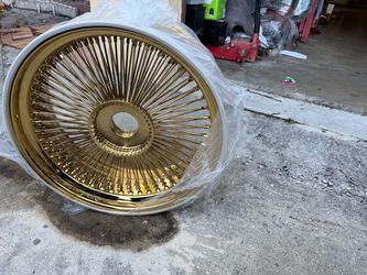Gold spokes