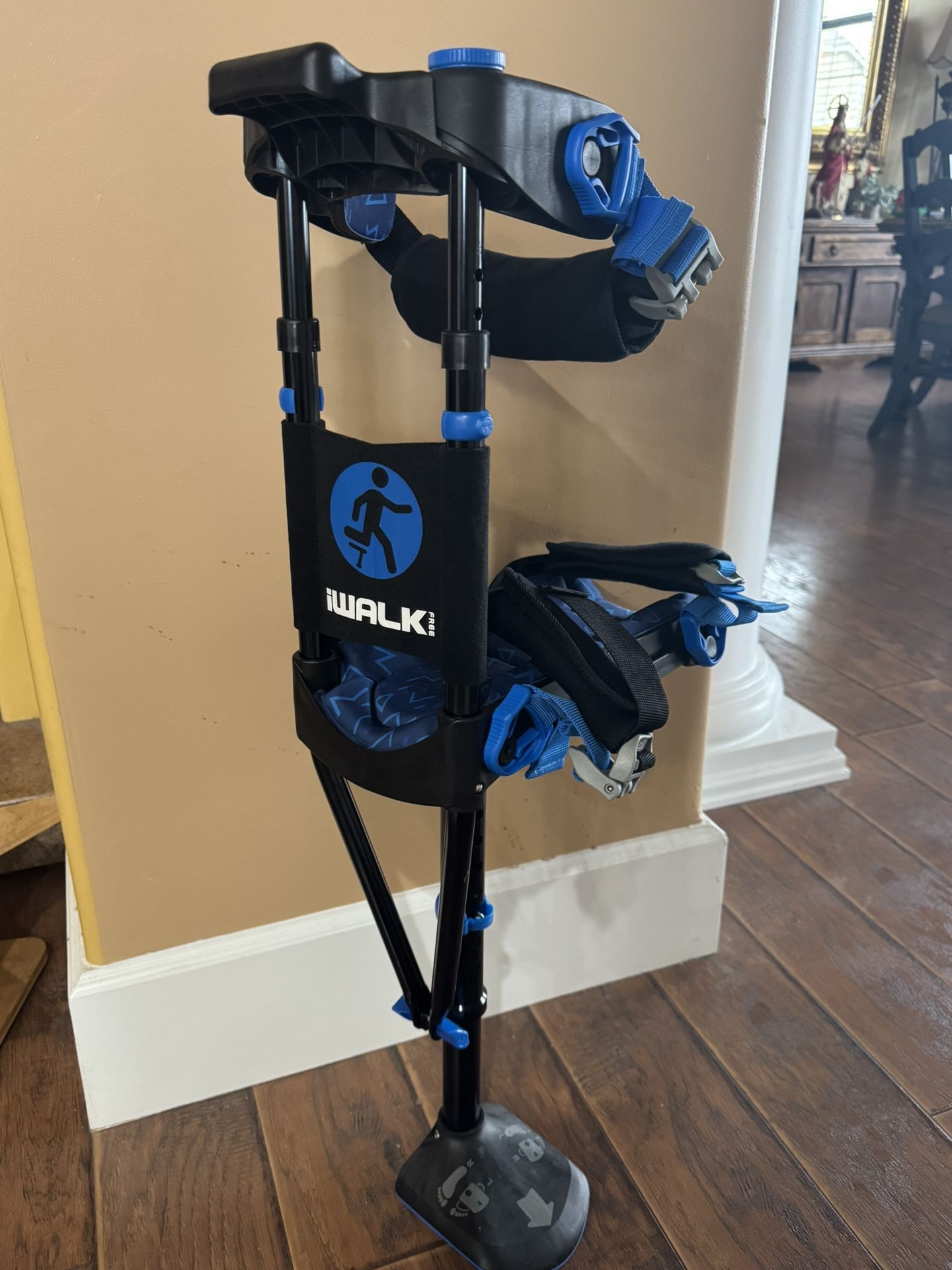iWALK Hands Free Crutch