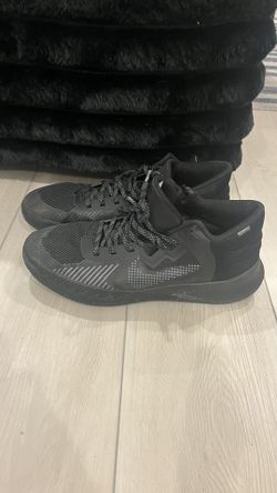 Pre Owned Nike Kyrie Flytrap V