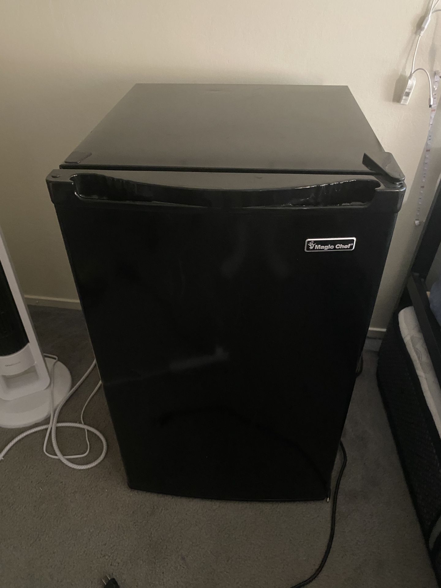 Magic Chef Mini Fridge