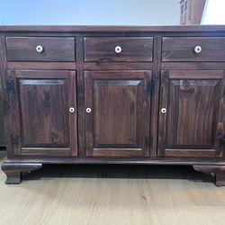 Ethan Allen Sideboard Buffet Cabinet Dresser