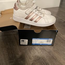 Adidas Rose Gold And White Youth Size 3