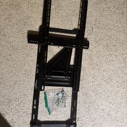 Adjustable  TV Wall Mount Bracket Holds Up to 65” TV