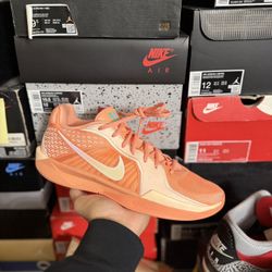 Nike Sabrina 2 Activate size 11W 9.5M VNDS