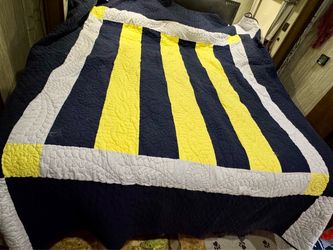 Amish handmade quilt “bars & stripes”
