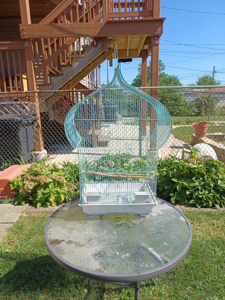 Used 3 Ft Blue Bird Cage For Sale