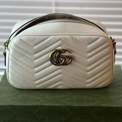 Gucci Monogram Women’s Purse 