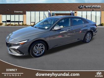 2025 Hyundai Elantra Híbrido