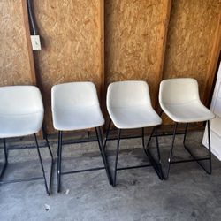 Bar Stools 