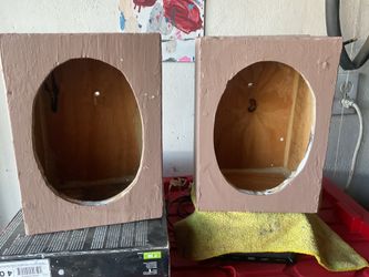 Speaker boxes 6x9