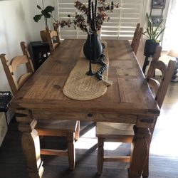 Rustic Dining Room Table + 4 Chairs 