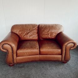  FREE DELIVERY!!Very Comfortable Leather Couch!!!