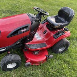 42” Craftsman Riding Mower 24hp With Bagger 
