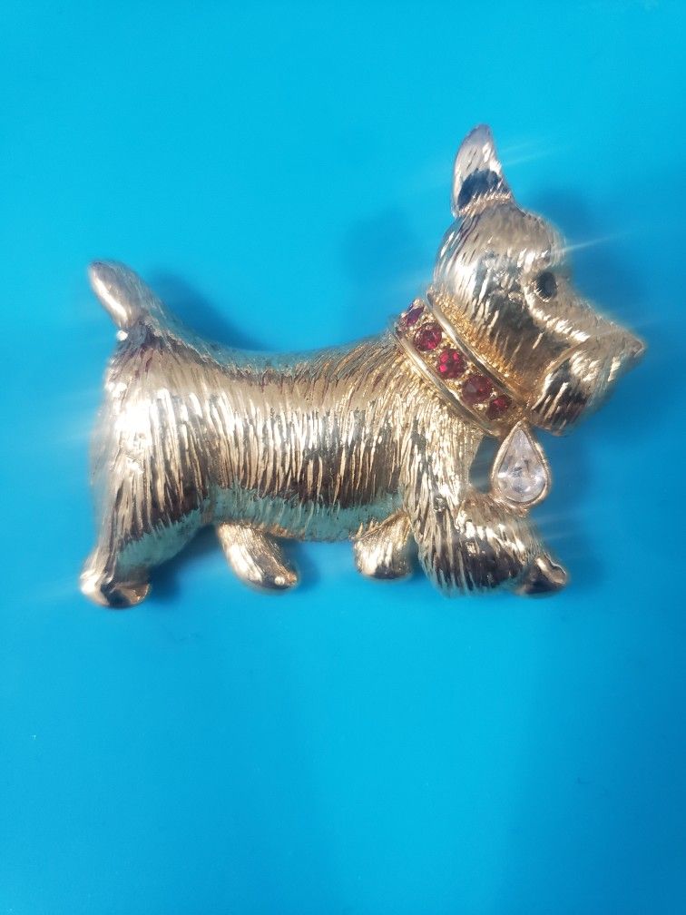 Vintage Napier brooch