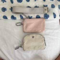 Lululemon Wallet 