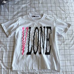 Vlone T-shirt, Pink and White, Size medium