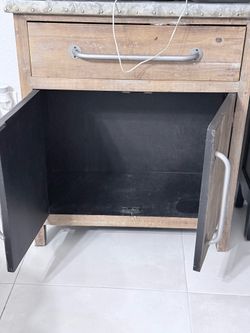 Magnetic table top