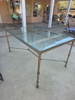 Glass Patio table 3ft x 5ft $25