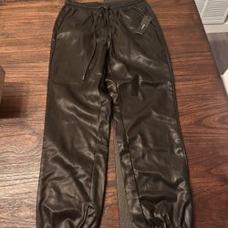 Women’s Faux Leather Joggers XS