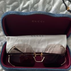 Gucci Glasses With Case 