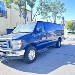 2015 Ford E-350