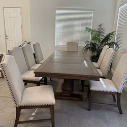 Ashley Johnelle Formal Dining Set, Seats 8