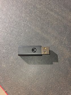 Microsoft Xbox Wireless Adapter for Windows Model 1790 - Working, Button Cap Missing