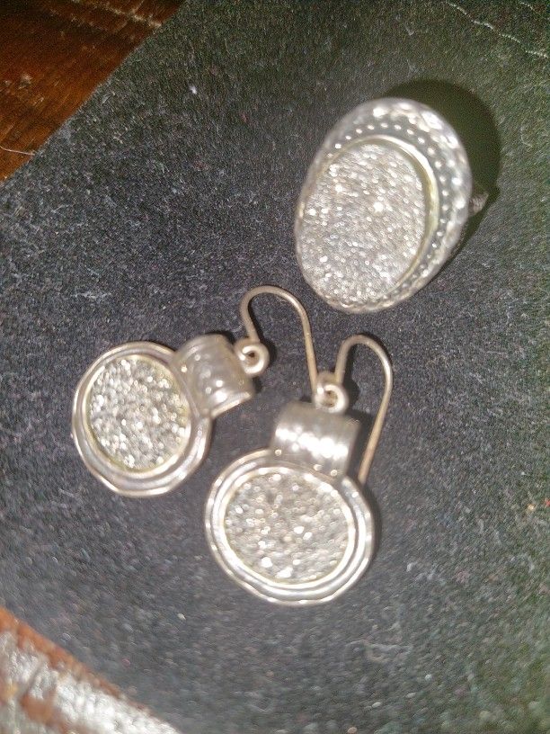 STERLING SILVER SANDSTONE SET