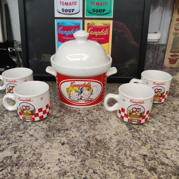 COLLECTIBLE CAMPBELL'S SOUP TUREEN + MUGS SET