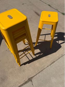 Metal stool yellow