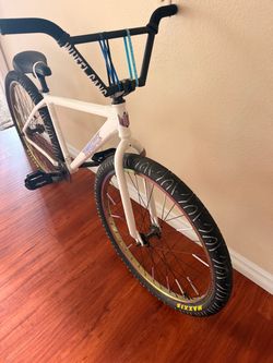 White throne bike 29er