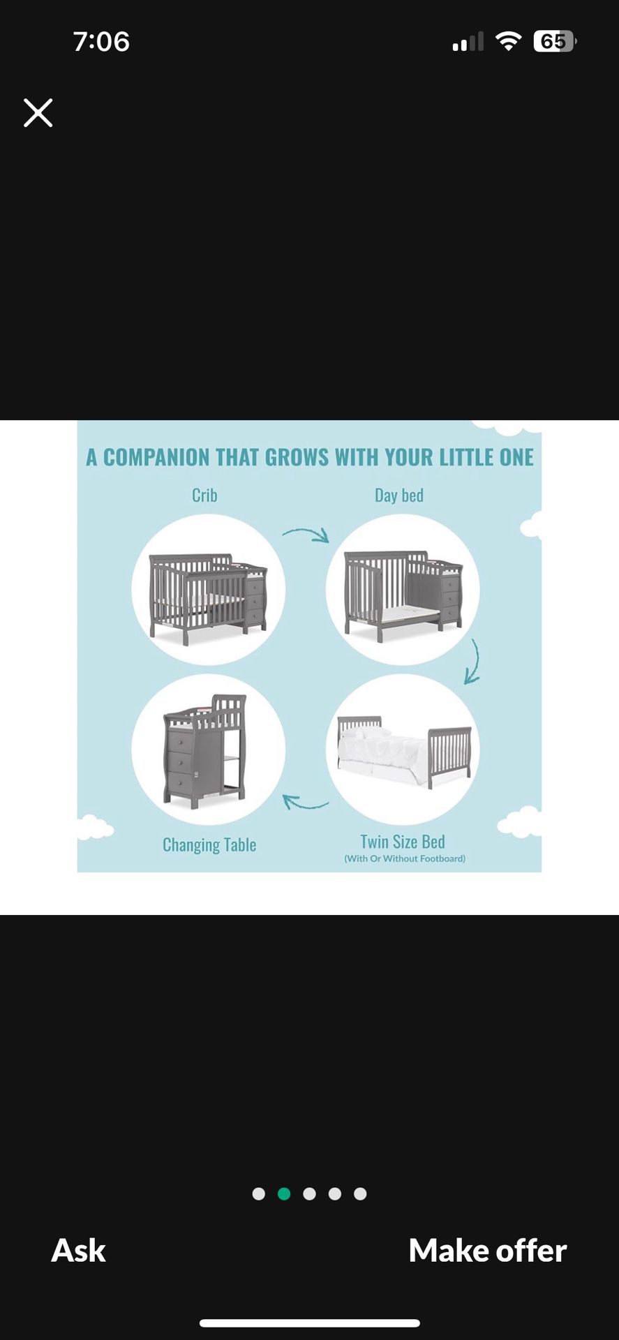 Mini crib with changing table