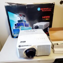 Bernelli Mulimedia Projector In Great Working Condition