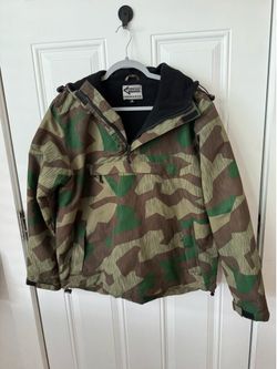 5 sitesThe highlighted item is a Mil-Tec Combat Anorak Hoodie in Splinter Camo